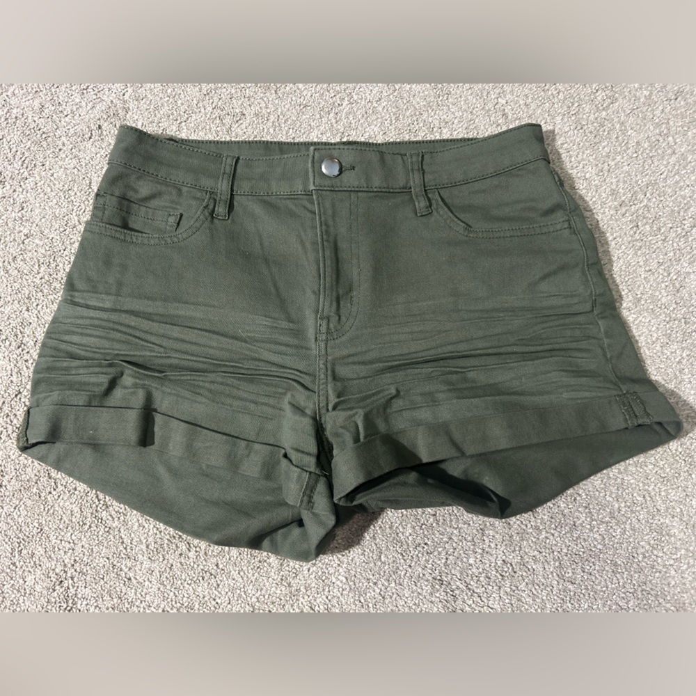 💙H&M Shorts size: 8
